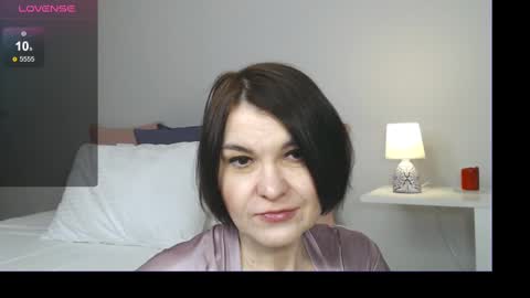 Elena online show from 02.17.25