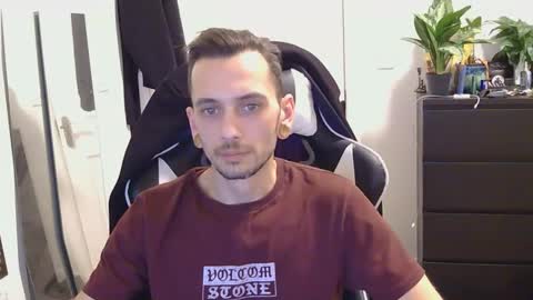 Snapshot of georgek0011 chatting on 11.28.25 georgek0011 online show from 11.28.25