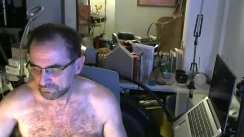 Snapshot of georgempt chatting on 01.05.25 georgempt online show from 01.05.25