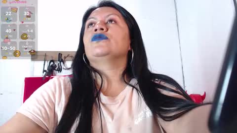 Snapshot of georgia_ran_ chatting on 11.21.25 Georgia online show from 11.21.25