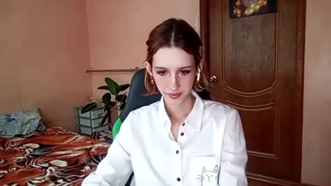 Ellie online show from 06.25.26