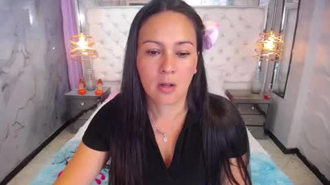 Georgina online show from 09.19.25