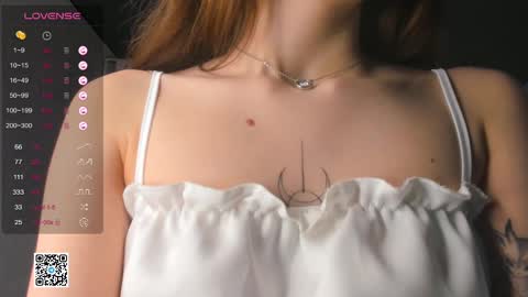 Snapshot of georginaarness chatting on 03.11.25 Georgina online show from 03.11.25