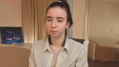 My name is Kelly online show from 10.20.25