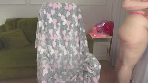 Snapshot of georginia_grimes chatting on 02.14.25 Georginia online show from 02.14.25