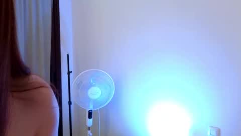 Snapshot of germangirl1996 chatting on 02.11.26 Nadine online show from 02.11.26