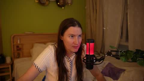 Anna online show from 09.20.25