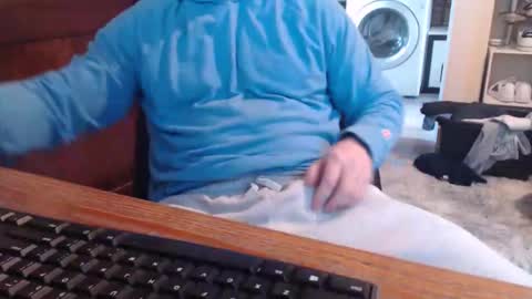Snapshot of gethoggy chatting on 04.06.26 gethoggy online show from 04.06.26