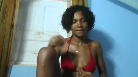 gggloria online show from 11.24.25