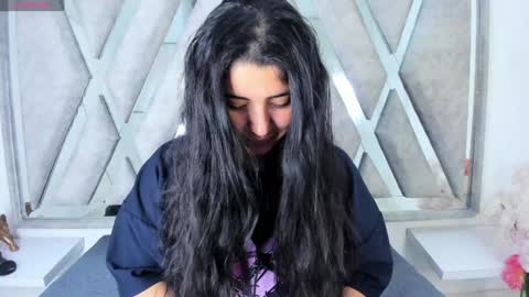 Danna Astrom online show from 01.29.25