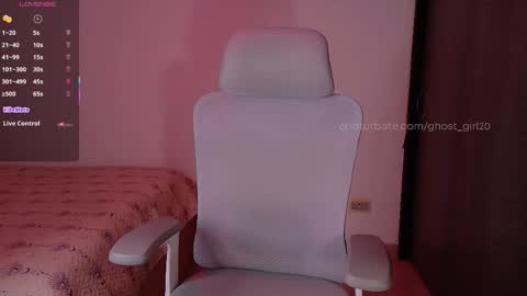 Im Jenn Next stream Monday - start -5 GMT online show from 12.14.25