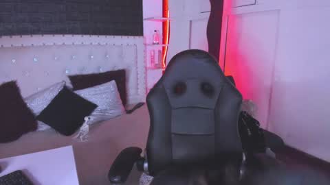 Allison  online show from 01.15.25