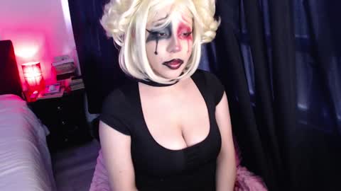 Annie   Im going to be offline from 29nov to 3dec online show from 10.01.25