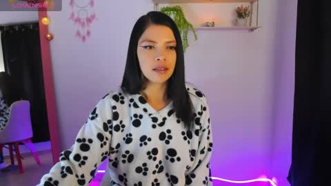 giaaaa   online show from 01.31.25