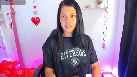 giaaaa   online show from 02.14.25