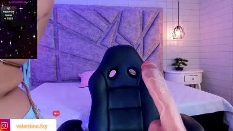 Snapshot of gia_foxy chatting on 04.21.26 Gia online show from 04.21.26
