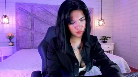 Snapshot of gia_foxy chatting on 04.28.26 Gia online show from 04.28.26