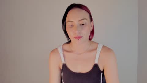 GIA WHITE Independet  online show from 03.20.26