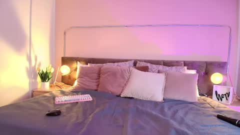 Gia online show from 03.08.25