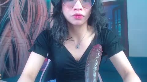 Snapshot of giaa_rossi chatting on 06.13.26 giaa rossi online show from 06.13.26