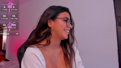 Gia  online show from 01.11.25