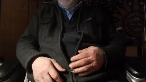 Snapshot of gianni9000000 chatting on 01.18.25 Gianni9000000 online show from 01.18.25