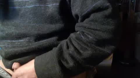 Snapshot of gianni9000000 chatting on 01.22.25 Gianni9000000 online show from 01.22.25