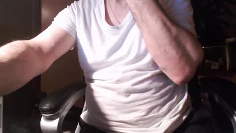 Snapshot of gianni9000000 chatting on 02.04.25 Gianni9000000 online show from 02.04.25