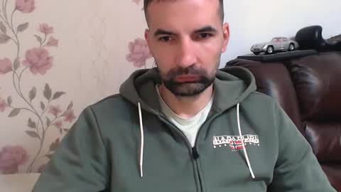 Snapshot of gianni_lion chatting on 04.09.26 Gianni online show from 04.09.26