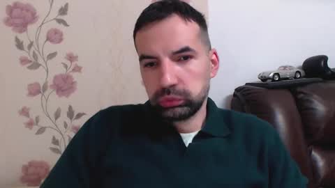 Snapshot of gianni_lion chatting on 04.10.26 Gianni online show from 04.10.26