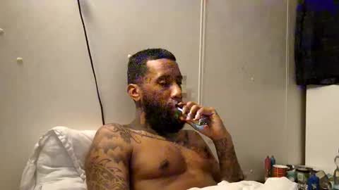 Snapshot of gide8n chatting on 01.12.26 Gideon online show from 01.12.26