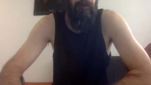 Snapshot of giggy81 chatting on 09.28.25 iggy online show from 09.28.25