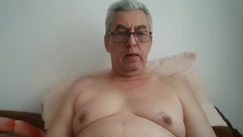 Snapshot of gigi1970 chatting on 04.25.26 gigi1970 online show from 04.25.26