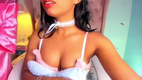 GIGI online show from 12.03.25