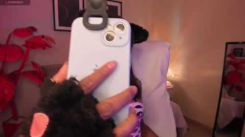 GIGI online show from 03.05.26