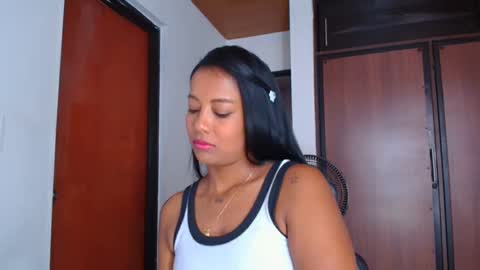 Sharlotte  online show from 03.06.25