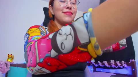 gigimooon online show from 11.06.25