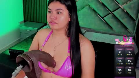 giia online show from 10.12.25