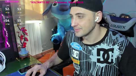 Snapshot of gil_gamesh90 chatting on 01.24.25 Mirko online show from 01.24.25