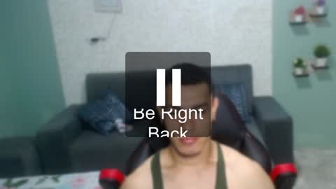 Snapshot of gilbert_marquez chatting on 01.06.25 GILBERT online show from 01.06.25