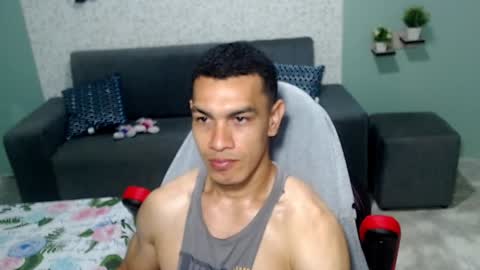 Snapshot of gilbert_marquez chatting on 01.08.25 GILBERT online show from 01.08.25