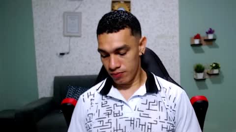 Snapshot of gilbert_marquez chatting on 01.23.25 GILBERT online show from 01.23.25