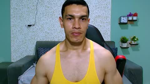 Snapshot of gilbert_marquez chatting on 01.27.25 GILBERT online show from 01.27.25