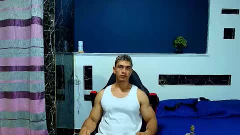 Snapshot of gilbert_marquez chatting on 09.15.25 GILBERT online show from 09.15.25