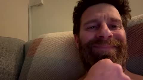 Snapshot of gilbertinio chatting on 01.18.25 Gilbert online show from 01.18.25