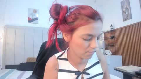 Snapshot of gimenalara chatting on 02.06.26 Gimena online show from 02.06.26