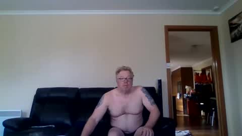Snapshot of gimmmieoooo chatting on 05.31.26 gimmmieoooo online show from 05.31.26