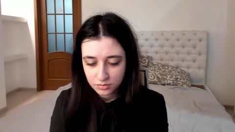 Kate online show from 01.04.25