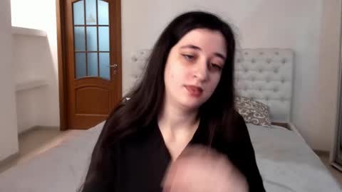 Kate online show from 01.08.25