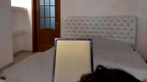 Kate online show from 01.11.25